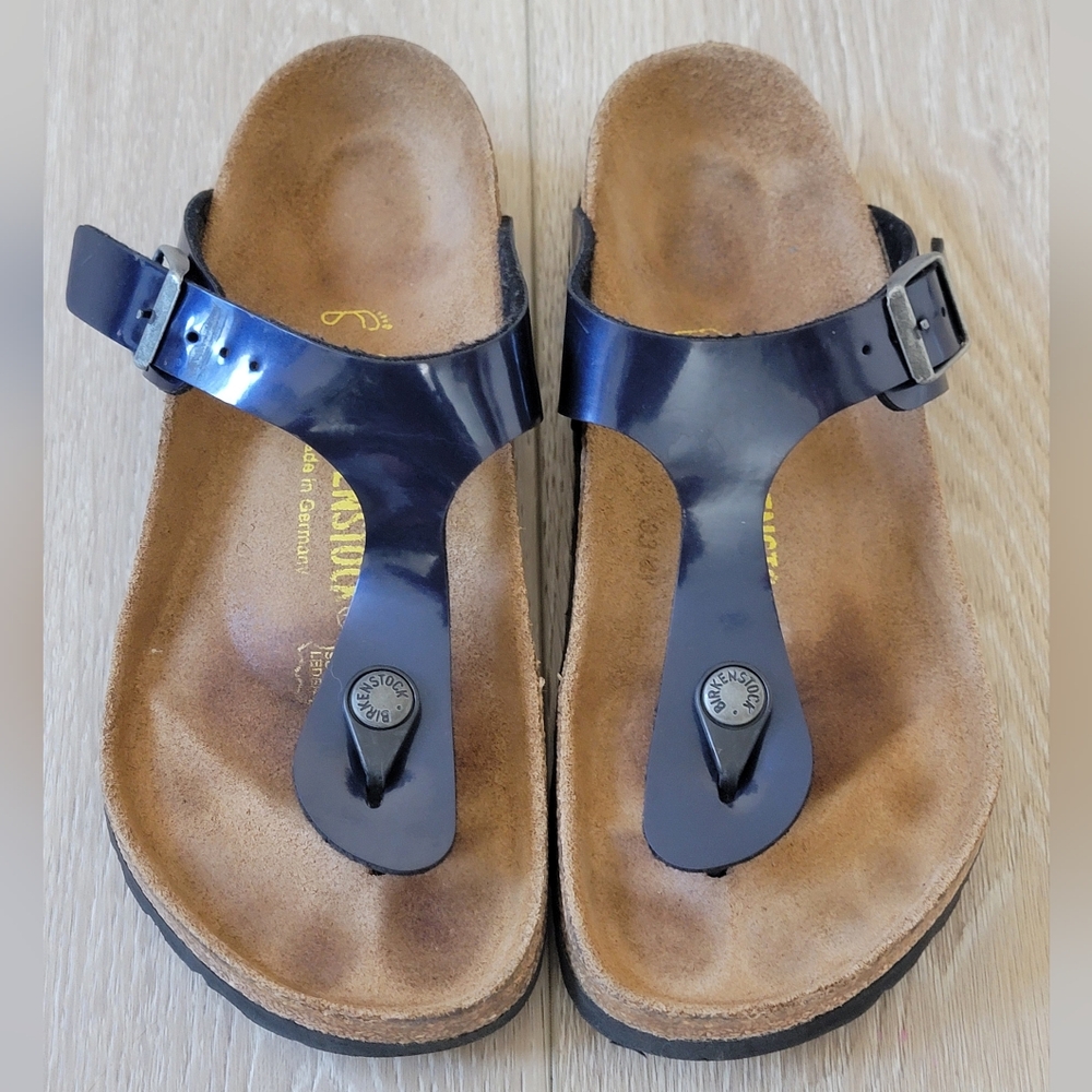 Birkenstock Glossy Black Thong Sandals Sz-36
